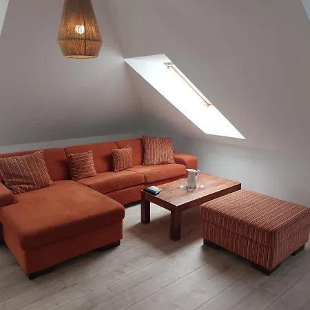 Apartament Utulny V 4 *