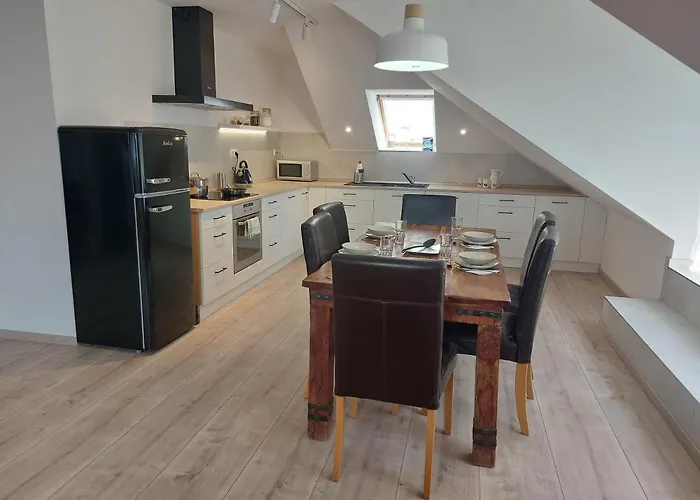 útulný V 4 * Bratislava